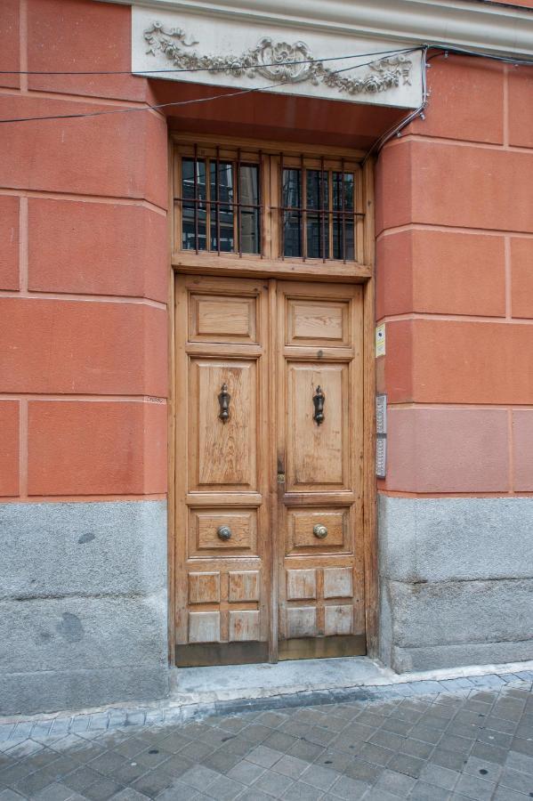 Ferienwohnung Renovado Atico En Chamberi Madrid Exterior foto